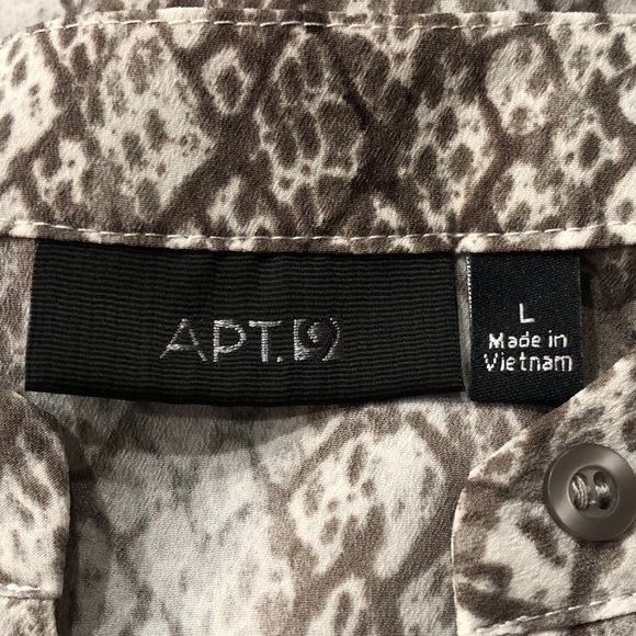 Apt. 9 Long Sleeve Snakeskin Print Blouse - Picture 9 of 11